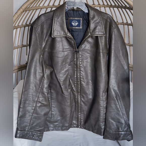 Dockers Men's Faux Leather Lined Water Resistant Shell Snap Cuffs Pockets Sz XL - Picture 2 of 14